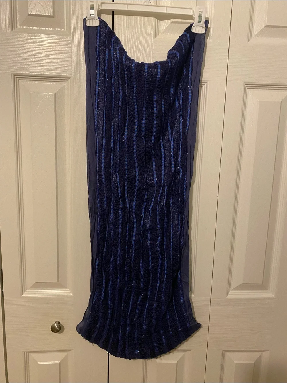 🌸 Mixit Navy and Cobalt Infinity Scarf